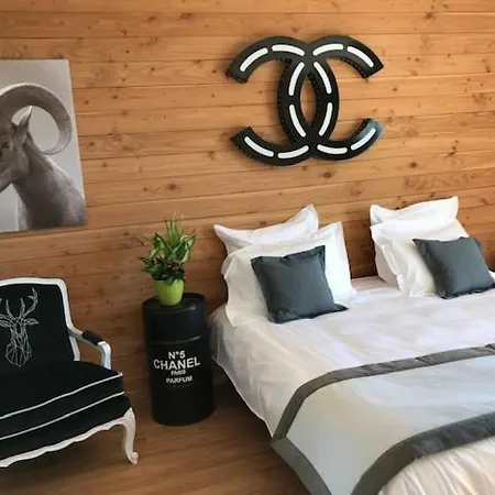 Le Grizzly Luxe Location *